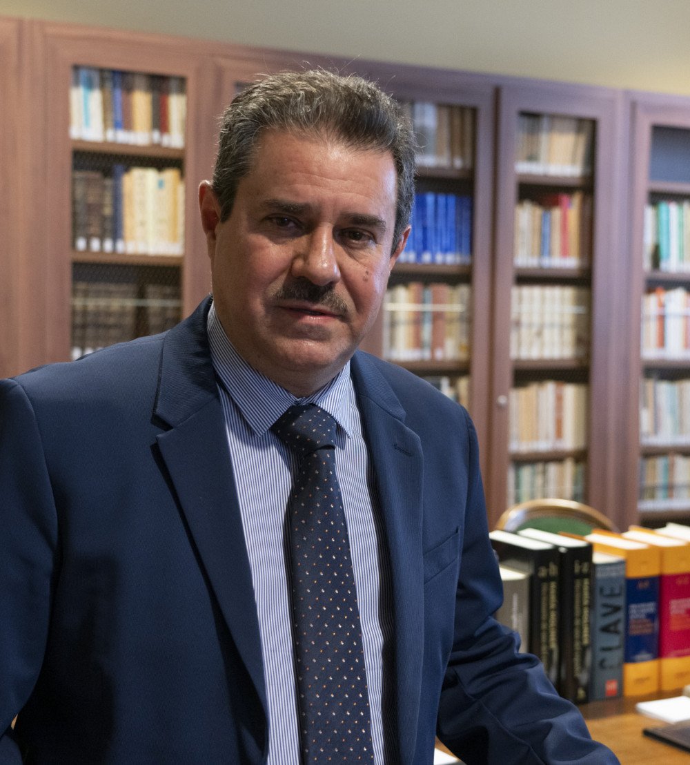 Francisco Javier Pérez Académico Asociación de Academias de la
